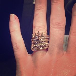 Kendra Scott Violette Stack Ring. Size 6